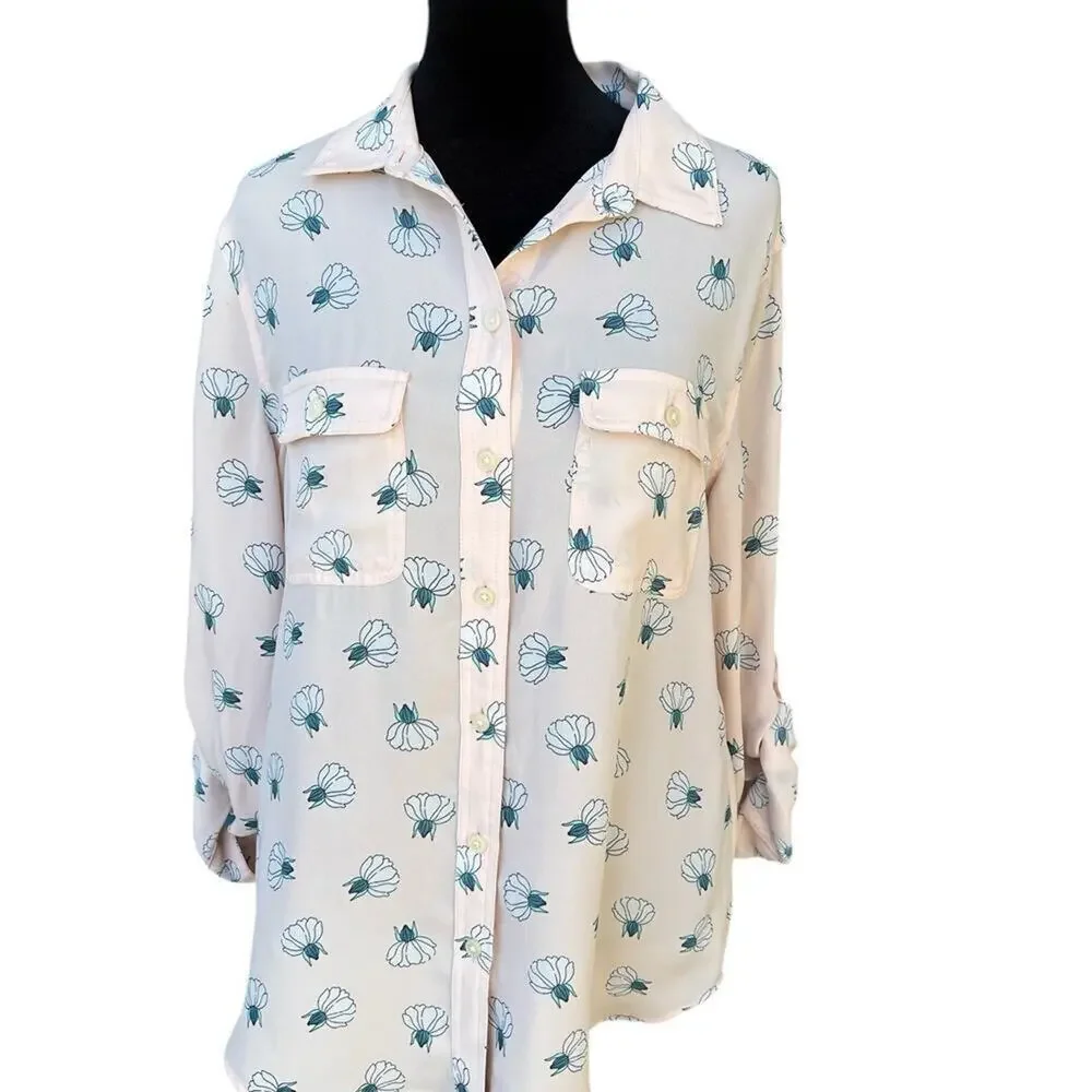 Loft women’s button-down blouse. women's size M
